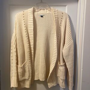 American Eagle Cardigan